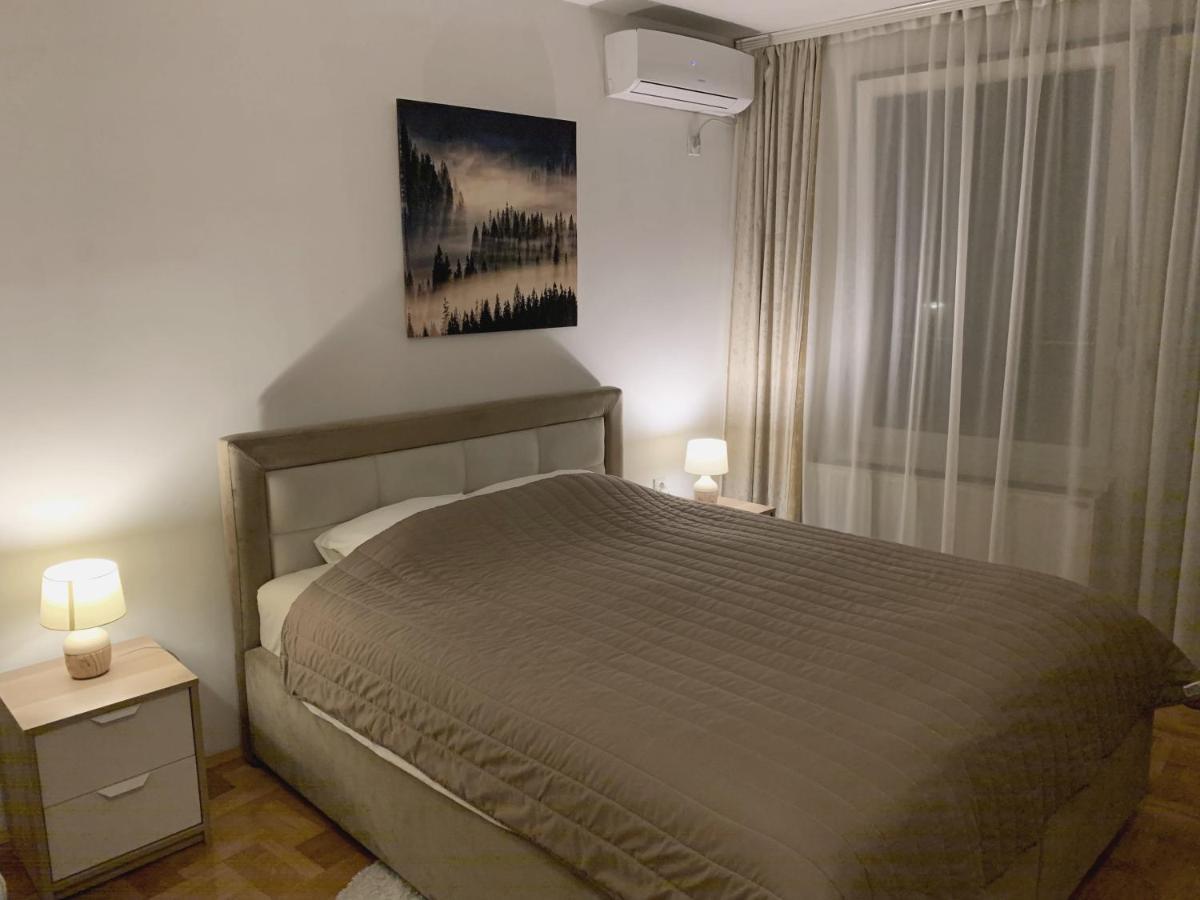 Trident Apartments 2 Ni Kültér fotó